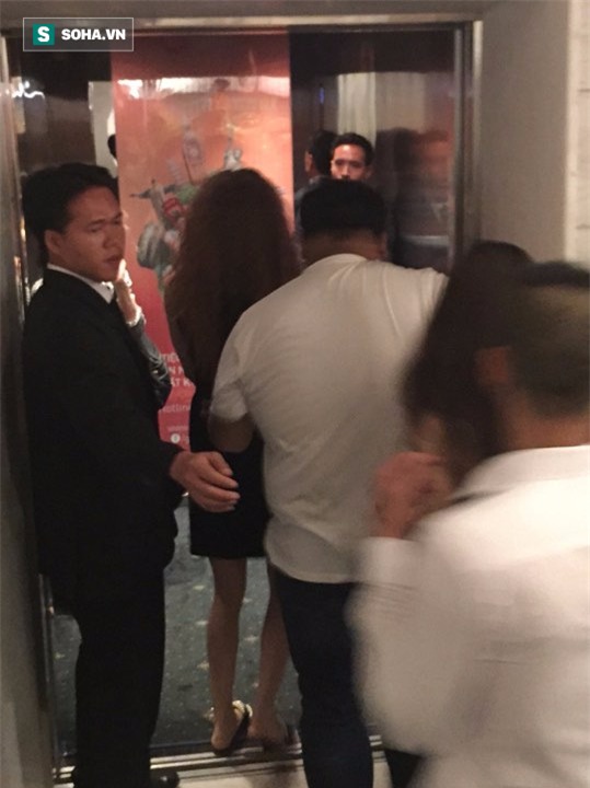 Video Hà Hồ nắm tay Kim Lý cùng về nhà, chính thức công khai quan hệ yêu đương - Ảnh 2.