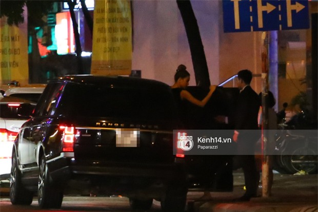 HOT: Bắt gặp Hà Hồ - Kim Lý tay trong tay đi ăn đêm rồi cùng về chung một nhà - Ảnh 12.