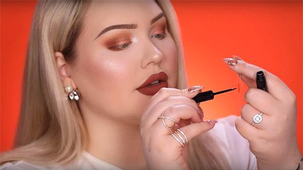 5 tips trang điểm đảm bảo sẽ thay đổi cuộc đời cô nàng vụng về - Ảnh 1.