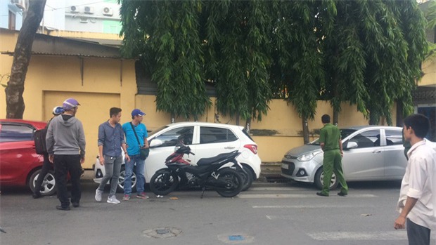 Nam thanh niên đập phá xe ô tô của tài xế GrabCar: Tôi làm theo lệnh của bà chủ quán nhậu! - Ảnh 5.