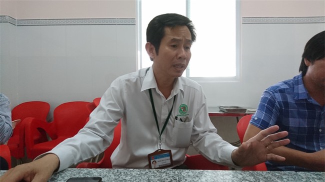 TP.HCM: Người đàn ông vào phòng cấp cứu vẫn bị nhóm thanh niên truy sát - Ảnh 8.