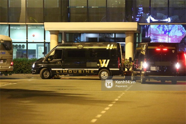 Ariana Grande rời Việt Nam trong đêm, không xuất hiện một giây nào chỉ để vẫy chào fan - Ảnh 14.