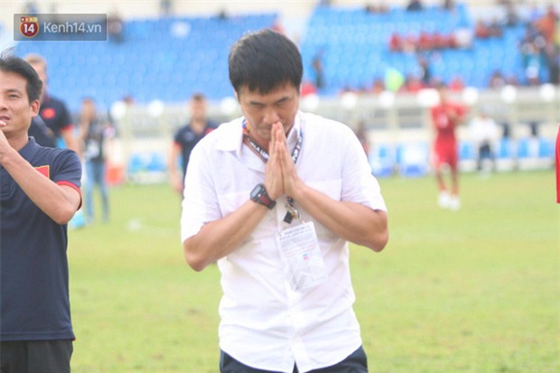 Công Phượng mắt đỏ hoe trong ngày U22 Việt Nam chia tay SEA Games 29 - Ảnh 16.