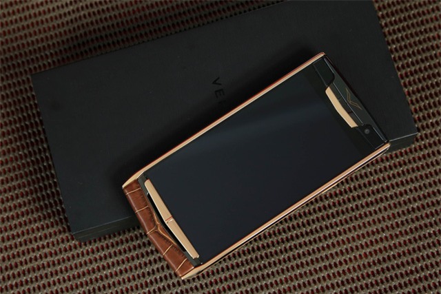 điện thoại Vertu