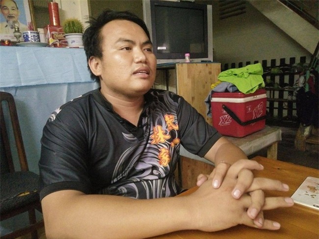 Hai bé trai 4 và 5 tuổi nghi bị mẹ bỏ rơi dưới chân cầu: Nửa đêm tỉnh giấc khóc đòi mẹ - Ảnh 8.