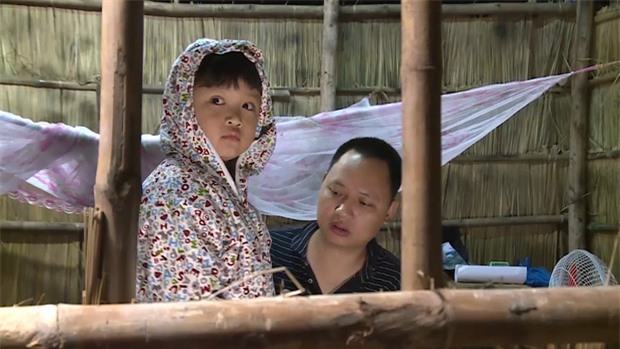 Bố ơi: Bị bố mắng té tát, con trai MC Hồng Phúc xị mặt, định bỏ đi thật xa - Ảnh 18.