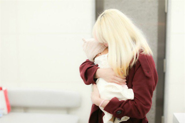 Bé gái 2 tháng tuổi tử vong khi ngủ cùng mẹ - thêm lời cảnh báo về hội chứng đột tử ở trẻ sơ sinh - Ảnh 2.