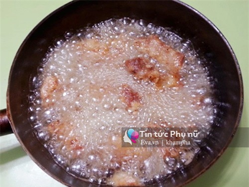 bat mi 2 cach lam suon xao chua ngot dung chuan mau dep, thit mem ton com vo cung - 4