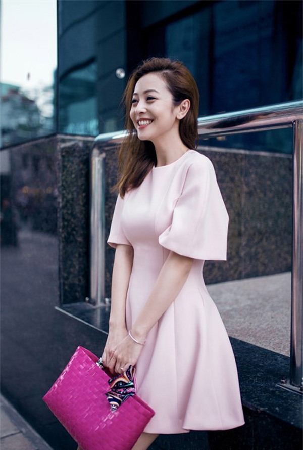 "giau nut vach" nhung ngoc nu tang thanh ha van xach tui co vai chuc ngan dong - 4