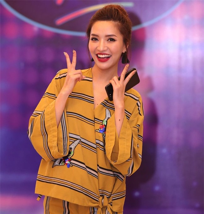 bich phuong khien nguoi ham mo lo lang khi phai nhap vien, truyen 4 chai nuoc bien - 3