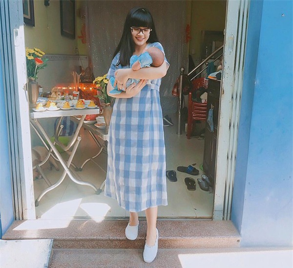 ca sinh mo "vui thi co vui nhung dau thau troi, nam khoc tu tu" cua me tre 9x - 9