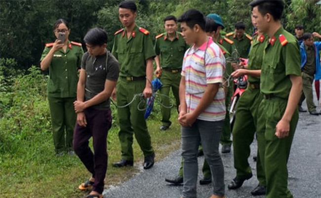 Thiếu nữ 15 tuổi bị hai thanh niên thay nhau hãm hiếp sau tiệc sinh nhật - Ảnh 1.