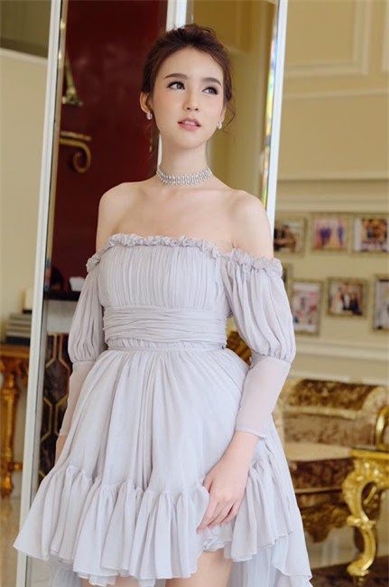 Cận cảnh nhan sắc đẹp hút hồn, thân hình nóng bỏng của tân Hoa hậu chuyển giới Thái Lan-11