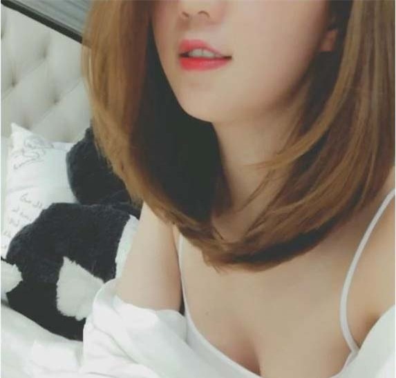 ngoc trinh mai me quay clip gap su co lo vong 1 khong noi y hinh anh 2