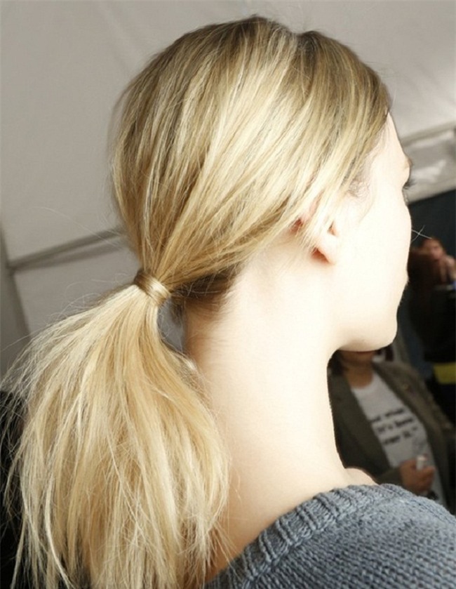 cach “nguy trang” cho nhung co nang toc mong quet thanh bong benh quyen ru - 2