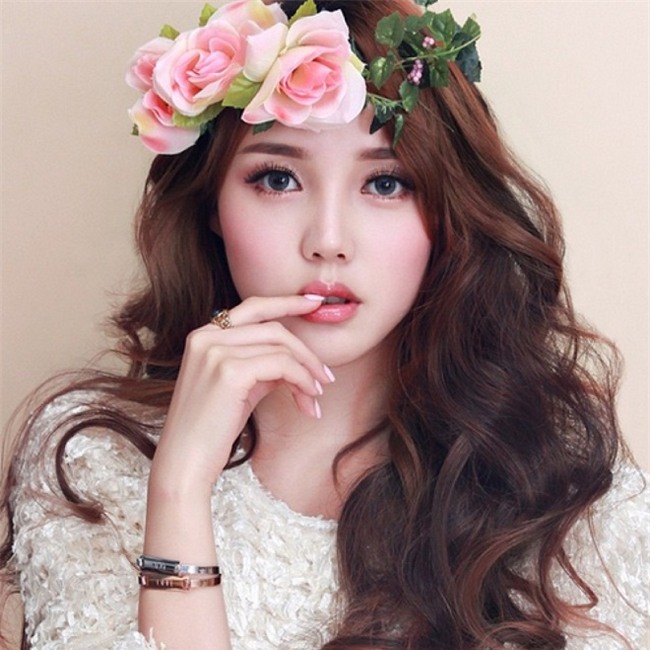 cach “nguy trang” cho nhung co nang toc mong quet thanh bong benh quyen ru - 4