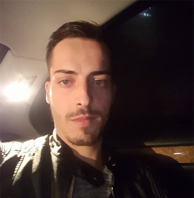 Trở mặt nhanh hơn lật bánh, nam thanh niên tát thẳng vào mặt bạn gái vì dám từ chối lời cầu hôn - Ảnh 2.