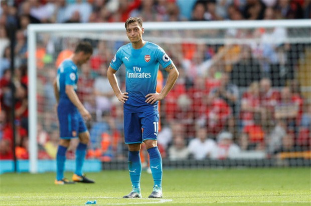 Pháo thủ Arsenal nát vụn trong chuyến làm khách Liverpool - Ảnh 4.