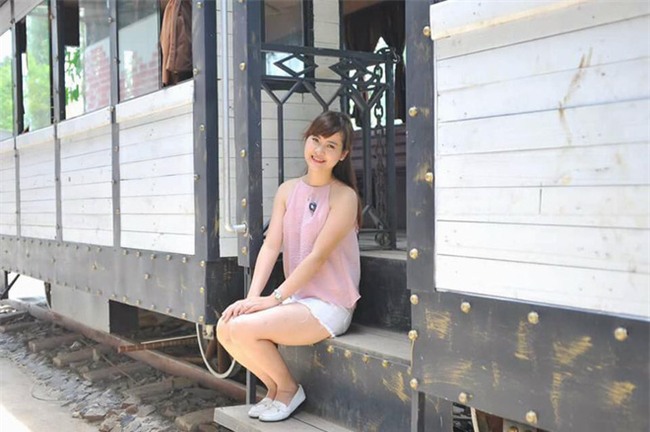 Bạn muốn hẹn hò: Cô gái xinh đẹp bị tấn công Facebook dù chưa lên sóng - Ảnh 6.