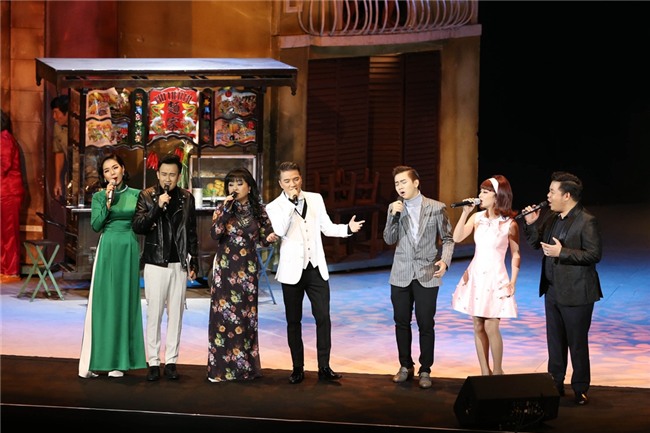 Khán giả rùng mình khi Đàm Vĩnh Hưng làm mới ca khúc bằng nhạc đám ma-1