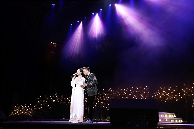 Khán giả rùng mình khi Đàm Vĩnh Hưng làm mới ca khúc bằng nhạc đám ma-13