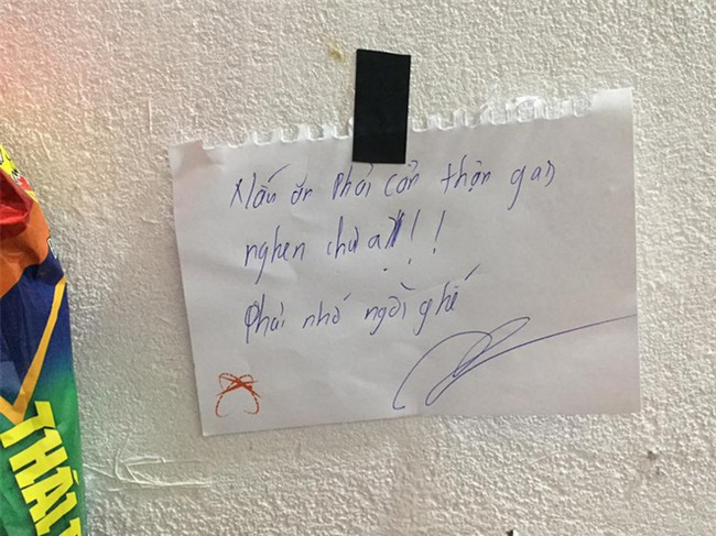 Người phụ nữ khiến bao chị em ghen tỵ vì những mẩu giấy nhắn chồng để lại - Ảnh 4.