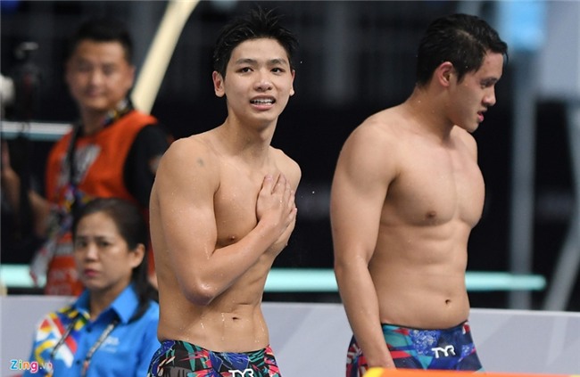 Nhung khoanh khac an tuong tren duong dua xanh cua kinh ngu Viet Nam hinh anh 6