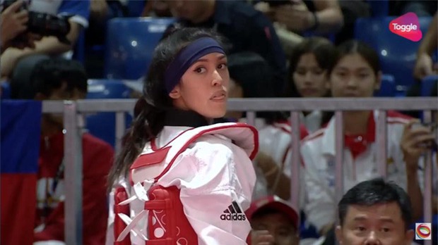 Vẻ đẹp lai của hot girl Taekwondo Campuchia gây sốt tại SEA Games 29 - Ảnh 1.