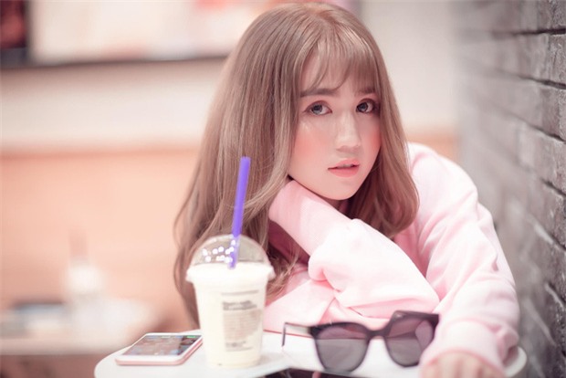 Hoá ra đây là lý do khiến Ngọc Trinh phải dùng icon che mặt, không dám lộ diện trên facebook - Ảnh 3.