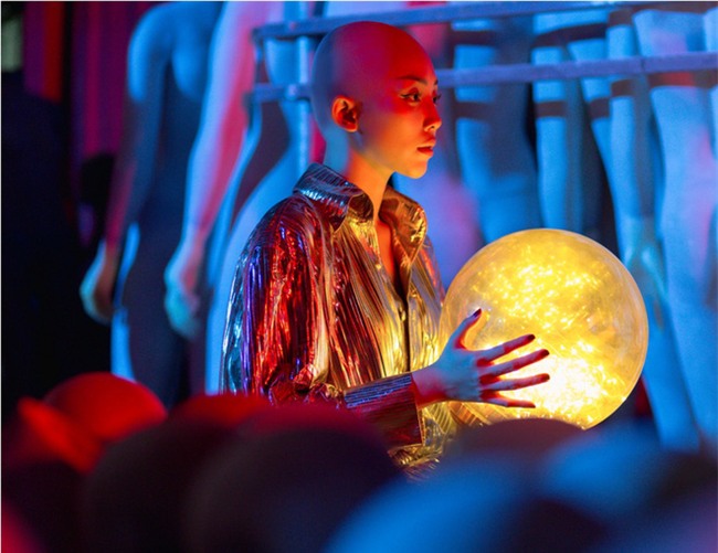 Tóc Tiên gây chú ý với hình ảnh trọc đầu - Ảnh 6.