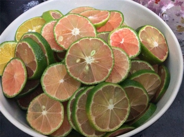 chanh-dao-ngam-mat-ong-giam-can-blogtamsuvn4