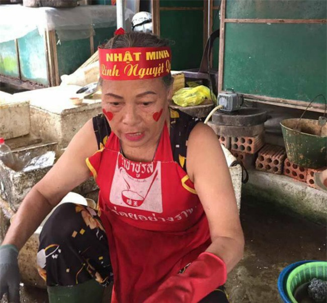 bang thanh tich ai cung phai choang cua nhat minh - nha vo dinh olympia 2017 - 4