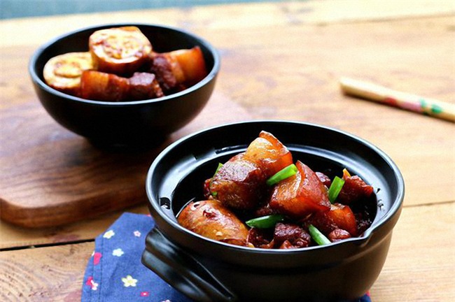 Mẹo nhỏ để có món thịt kho trứng ngon hết xảy - Ảnh 5.