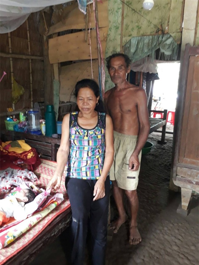 Gần 120 triệu đã được chuyển đến cho gia đình người mẹ điên chăm con gái sơ sinh 10 ngày tuổi - Ảnh 2.