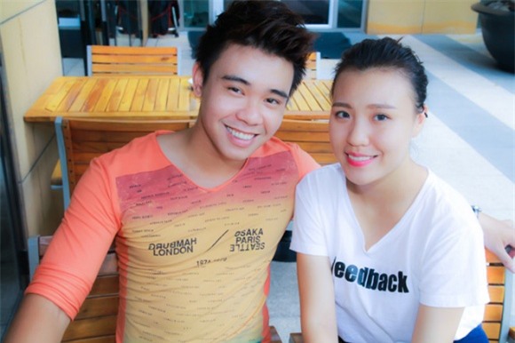 Đông Hùng, ca sĩ Đông Hùng, mẹ Đông Hùng nợ nần, Đông Hùng bị chém,chuyện làng sao,sao Việt