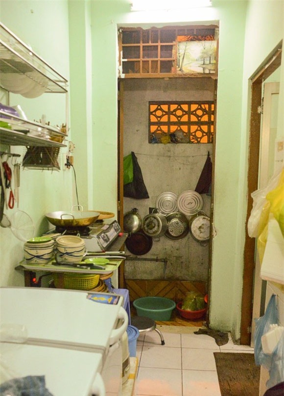 Đông Hùng, ca sĩ Đông Hùng, mẹ Đông Hùng nợ nần, Đông Hùng bị chém,chuyện làng sao,sao Việt