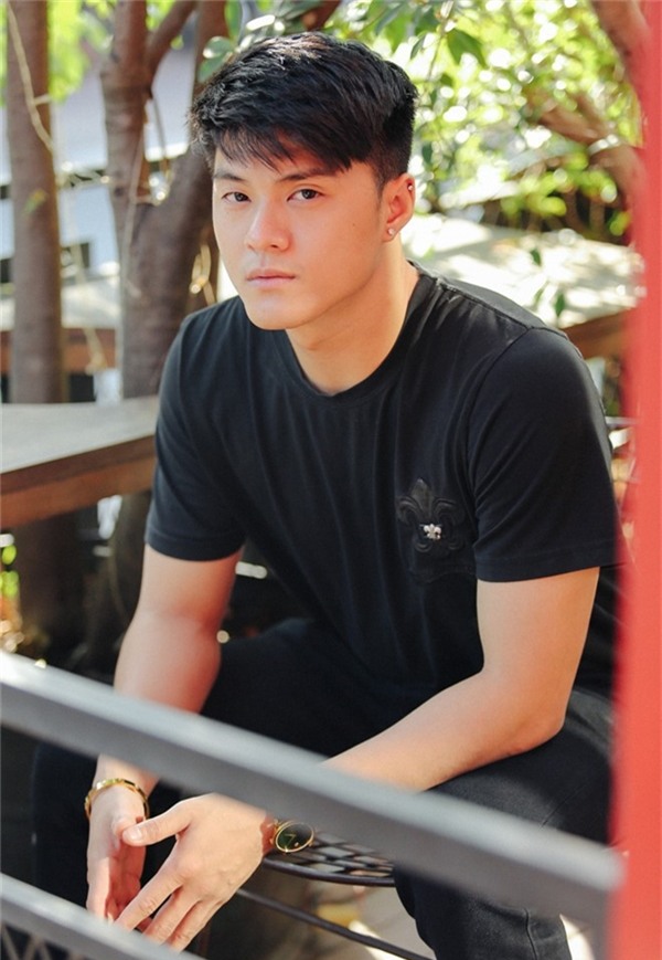 Những sao Việt khốn đốn vì phải nai lưng gánh nợ cho gia đình - Tin sao Viet - Tin tuc sao Viet - Scandal sao Viet - Tin tuc cua Sao - Tin cua Sao