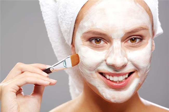 Dung loai mat na chong lao hoa tu nhien nay con tot hon ca uong collagen