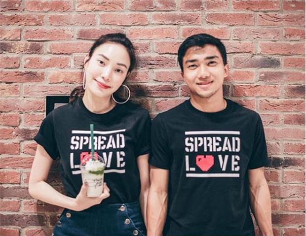 Messi Thái Chanathip khoe bạn gái người mẫu xinh đẹp - Ảnh 4.