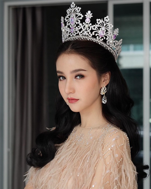 Hậu đăng quang, Hoa hậu chuyển giới Thái Lan 2017 lại khiến dân tình náo loạn vì đẹp đến mức khó tin - Ảnh 5.