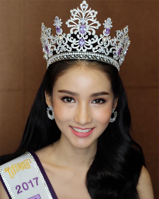 Hậu đăng quang, Hoa hậu chuyển giới Thái Lan 2017 lại khiến dân tình náo loạn vì đẹp đến mức khó tin - Ảnh 8.