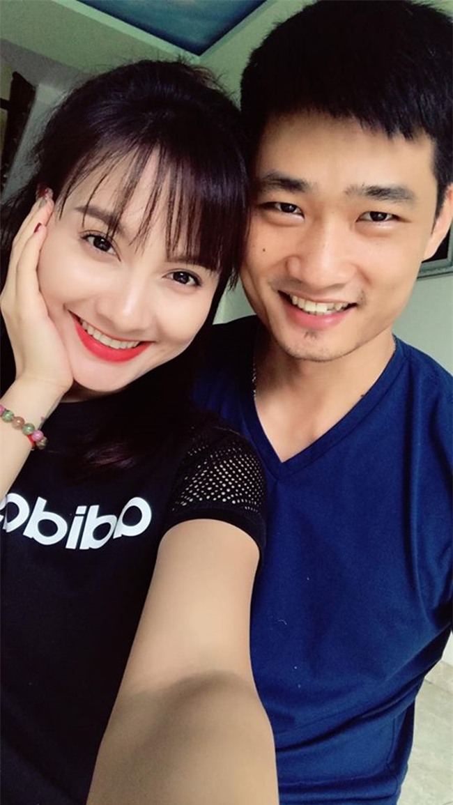 Sau scandal 'tha thinh', Bao Thanh lien tuc chung minh hanh phuc ben chong