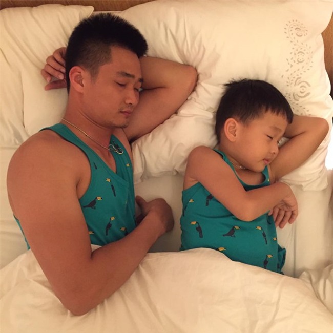 Sau scandal 'tha thinh', Bao Thanh lien tuc chung minh hanh phuc ben chong