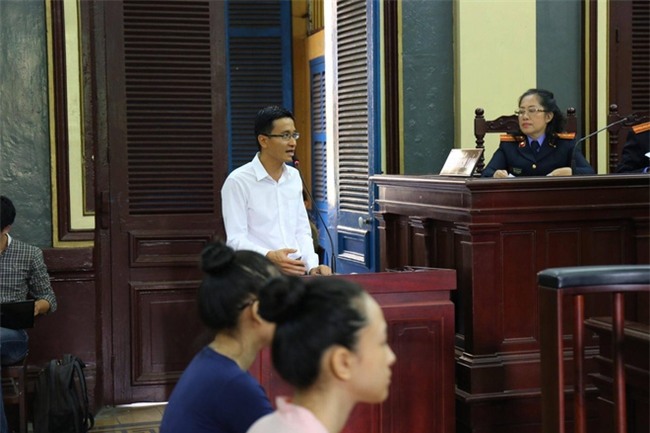 Ông Cao Toàn Mỹ lần đầu lên tiếng về vụ kiện 16,5 tỷ đồng với hoa hậu Phương Nga - Ảnh 1.