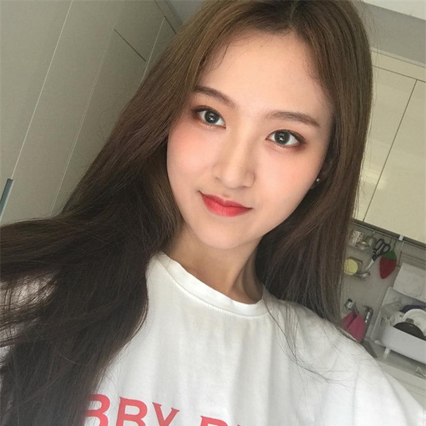 Dán mi dưới chệch, thủ thuật được Angela Baby và nhiều sao Hoa ngữ áp dụng để có đôi mắt to tròn long lanh - Ảnh 13.