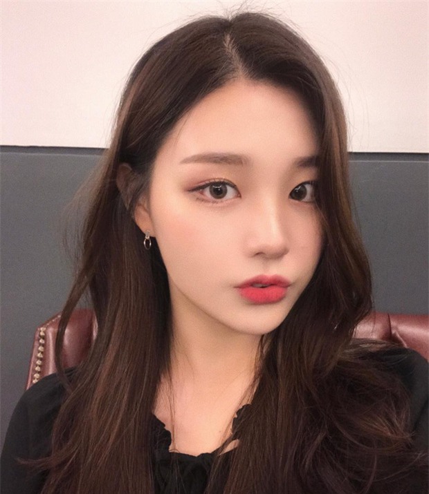 Dán mi dưới chệch, thủ thuật được Angela Baby và nhiều sao Hoa ngữ áp dụng để có đôi mắt to tròn long lanh - Ảnh 14.