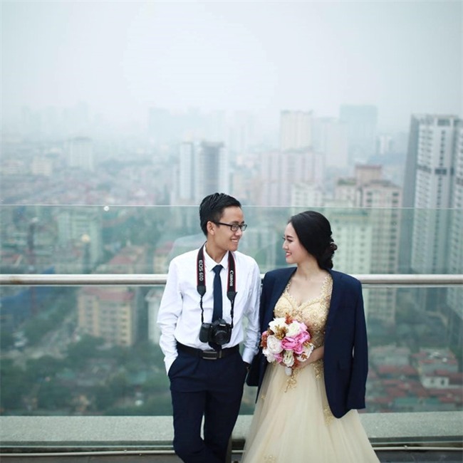 Nam sinh Bach khoa nhan bang tot nghiep loai gioi ben vo va con trai hinh anh 6