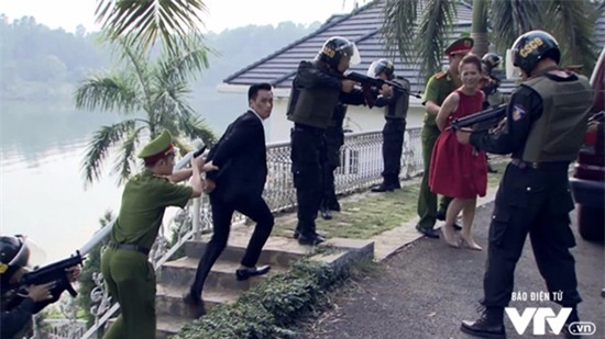 Người phán xử tập cuối: Phan Quân bắn chết Lê Thành, Bảo Ngậu lật đổ Phan Thị-4