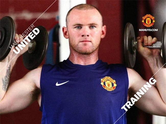 Wayne Rooney bị gán mác &#34;ông chú bụng phệ&#34; vì thói hư này! - 3