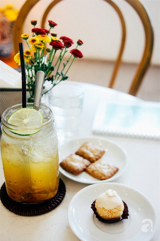 Nghỉ 2/9 nếu không đi đâu xa, check list các quán cafe cực xinh này ở Hà Nội cũng đủ đã rồi! - Ảnh 26.